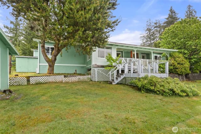 Property photo for 2206 W Starlake Drive, Elma photo 2