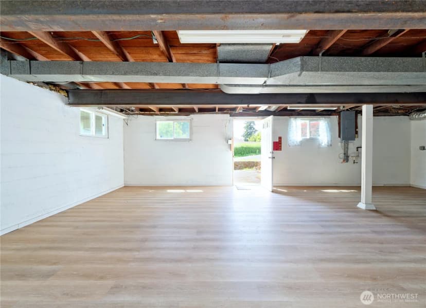Property photo for 423 Lind Avenue Sw, Renton photo 17