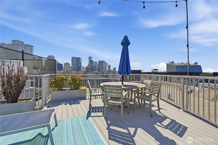 Property photo for 76 Cedar Street #611, Seattle photo 24