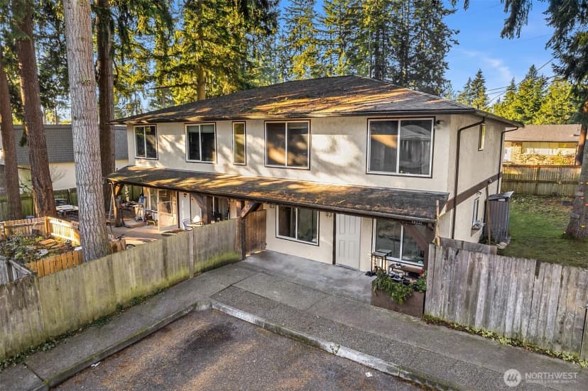 Property photo for 18332 Hurst Road, Lynnwood