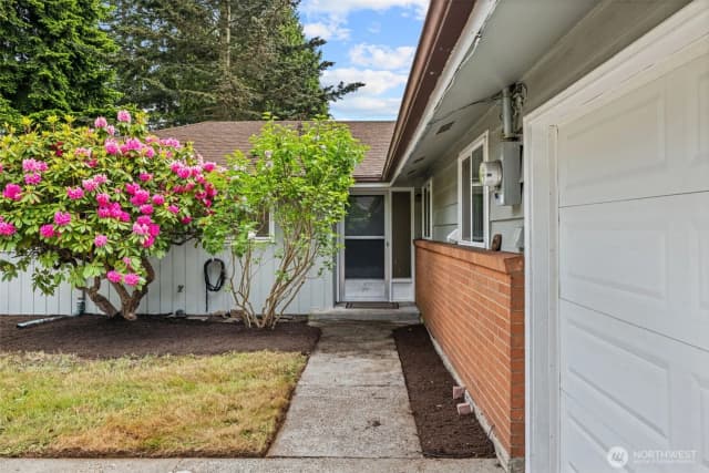 Property photo for 2157 N 122nd Street, Seattle photo 3