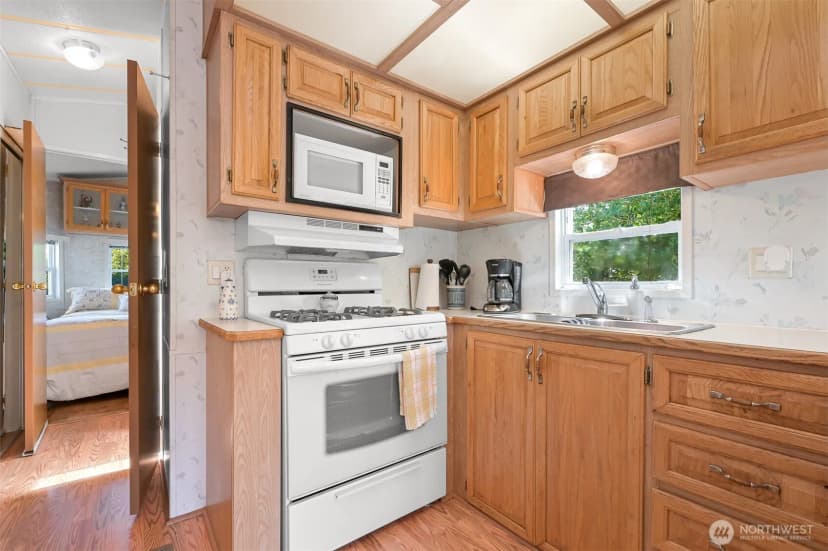 Property photo for 5001 Bay Road #d134, Blaine photo 7