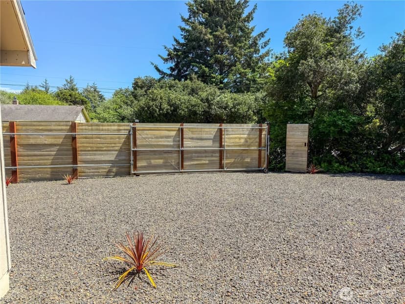 Property photo for 159 S Oar Loop Sw, Ocean Shores photo 10