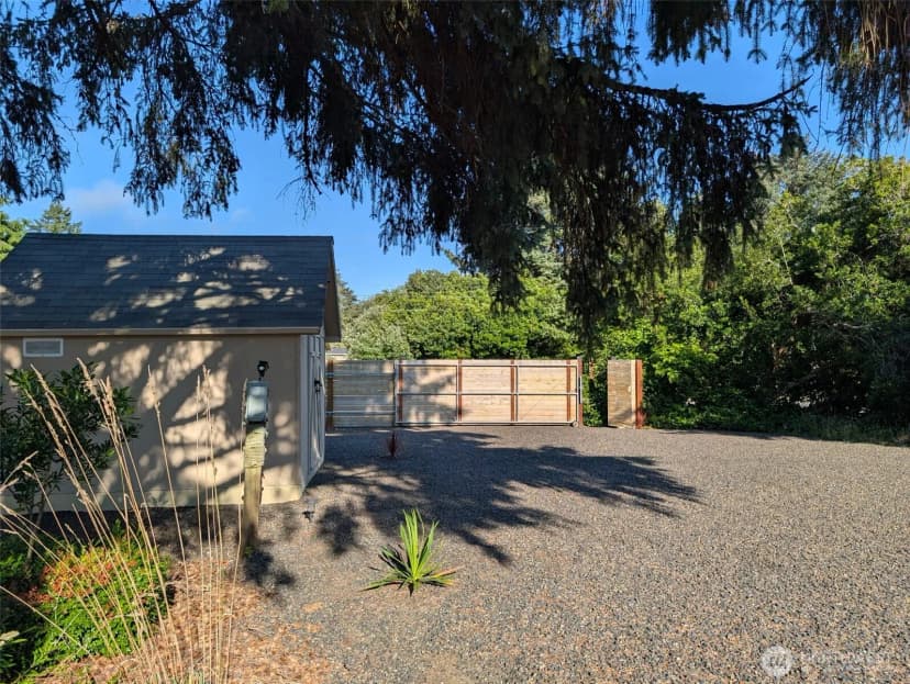 Property photo for 159 S Oar Loop Sw, Ocean Shores photo 9