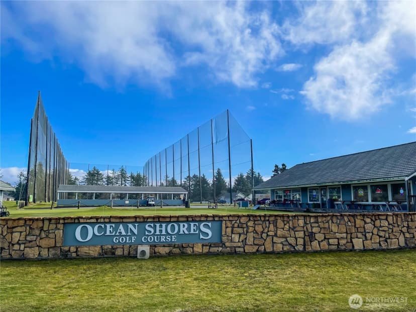 Property photo for 159 S Oar Loop Sw, Ocean Shores photo 16
