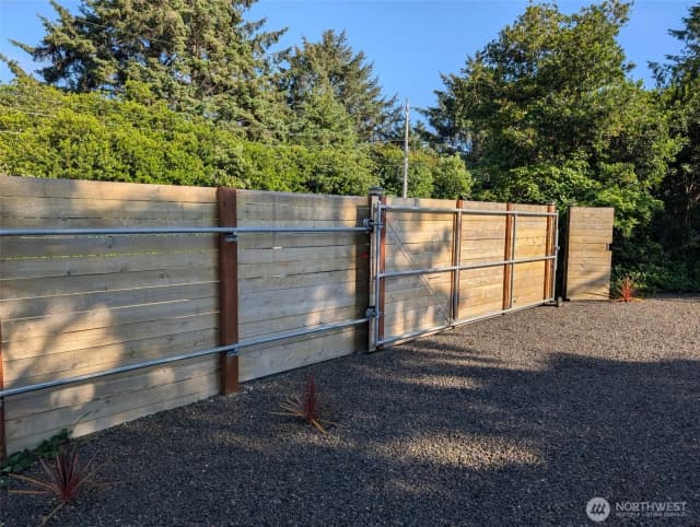Property photo for 159 S Oar Loop Sw, Ocean Shores photo 5