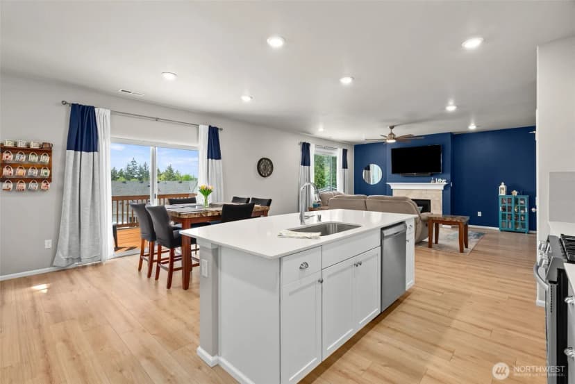 Property photo for 4201 Nettle Drive Se, Port Orchard photo 5