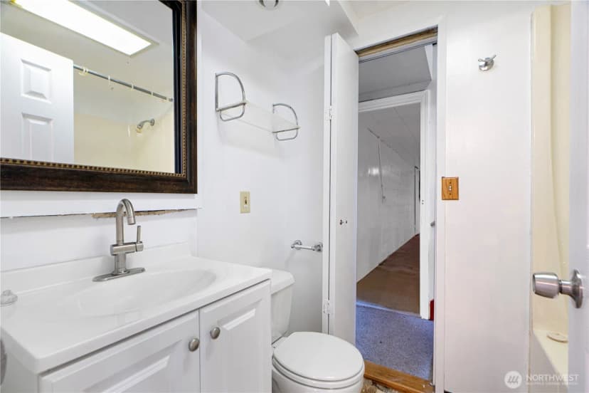 Property photo for 10271 148th Avenue Se, Renton photo 18