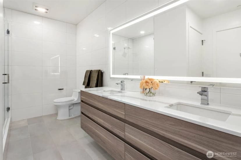Property photo for 10232 Ne 10th Street #1209, Bellevue photo 13