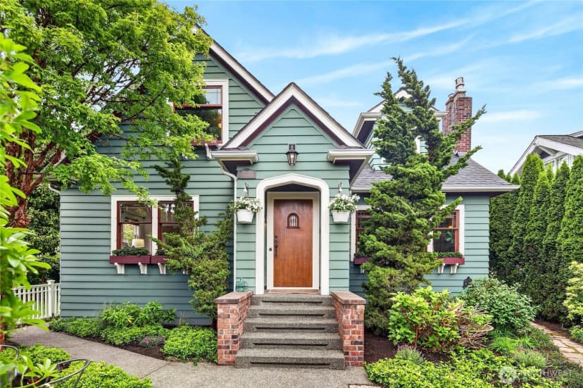 Property photo for 4036 44th Avenue Sw, Seattle photo 31