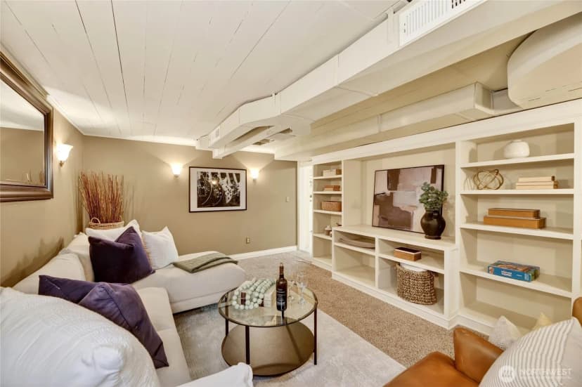 Property photo for 4036 44th Avenue Sw, Seattle photo 27