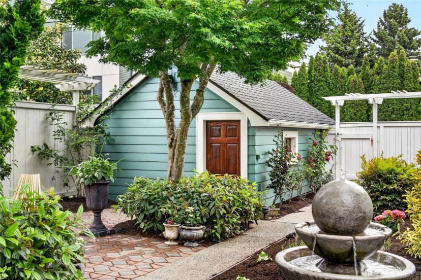 Property photo for 4036 44th Avenue Sw, Seattle photo 39
