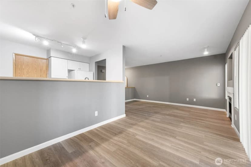Property photo for 15150 140th Way Se #h103, Renton photo 21