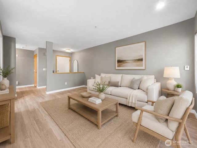 Property photo for 15150 140th Way Se #h103, Renton photo 2