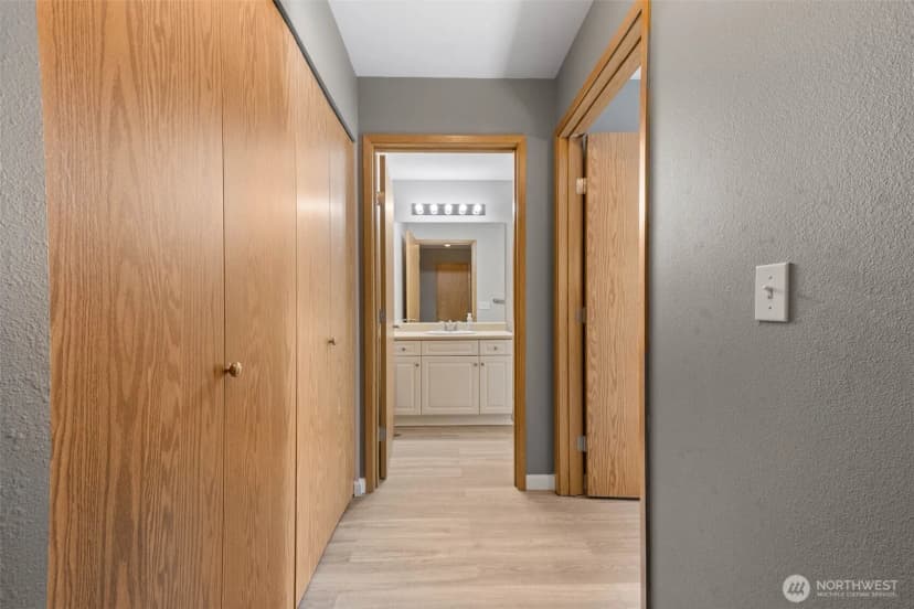 Property photo for 15150 140th Way Se #h103, Renton photo 14
