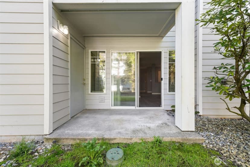 Property photo for 15150 140th Way Se #h103, Renton photo 22