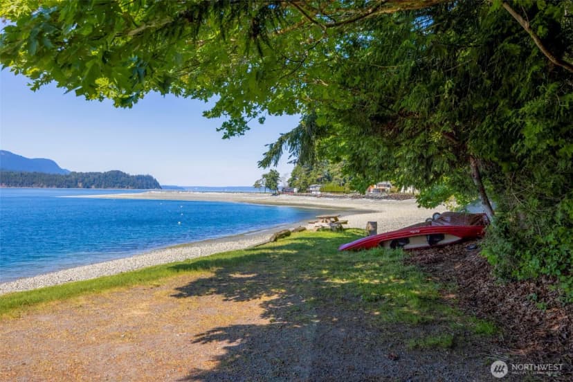 Property photo for 19736 Nw Stavis Bay Road, Seabeck photo 36