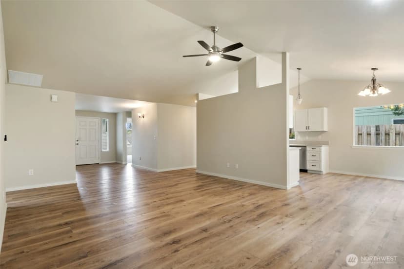 Property photo for 101 Vista View Court, Shelton photo 17