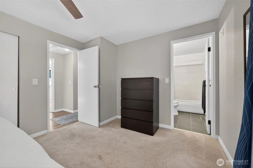 Property photo for 25312 144th Place Se, Kent photo 20