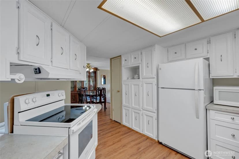 Property photo for 47 Juniper Mobile Estates, Sequim photo 15