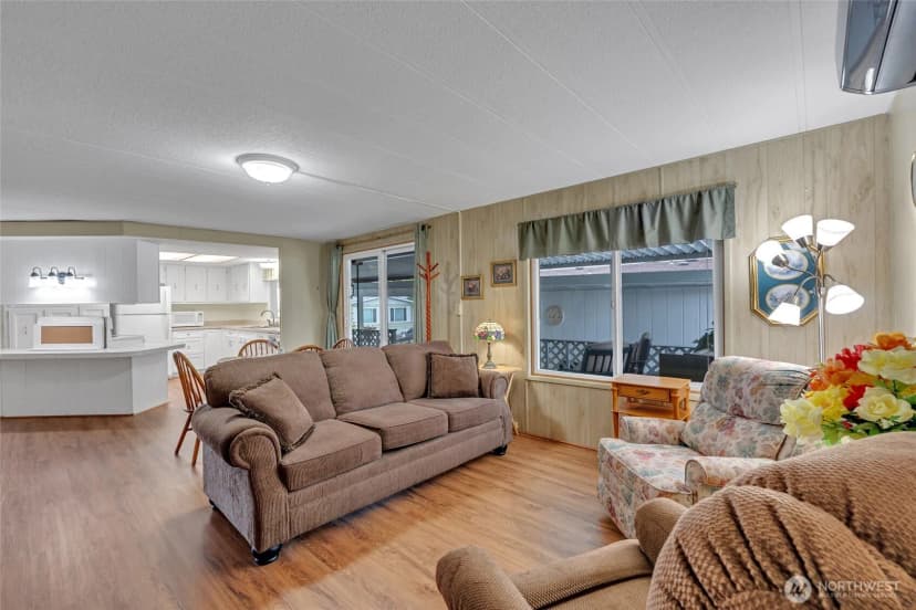 Property photo for 47 Juniper Mobile Estates, Sequim photo 16
