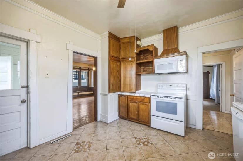Property photo for 618 S 2nd Avenue, Walla Walla photo 10