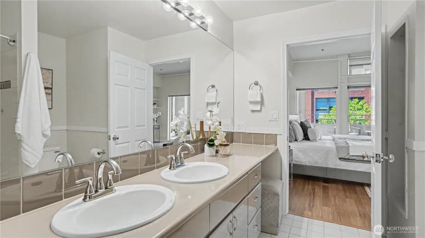 Property photo for 526 1st Avenue S #314, Seattle photo 17