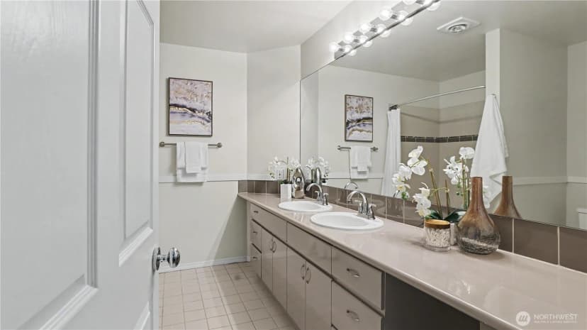 Property photo for 526 1st Avenue S #314, Seattle photo 16