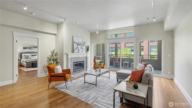 Property photo for 526 1st Avenue S #314, Seattle photo 2