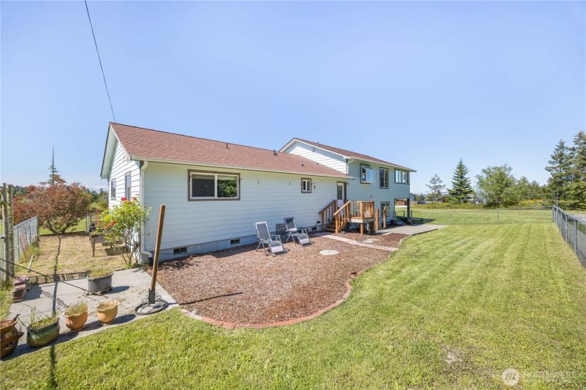 Property photo for 80 Sunshine Plaza, Sequim photo 37