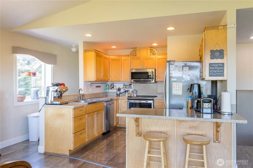 Property photo for 80 Sunshine Plaza, Sequim photo 8