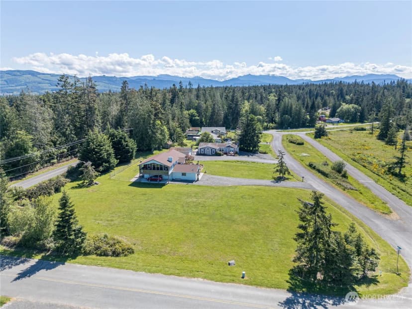 Property photo for 80 Sunshine Plaza, Sequim photo 2