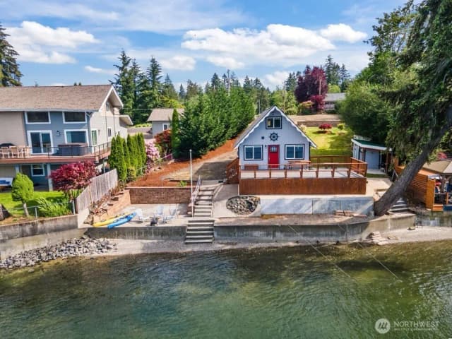 Property photo for 11 Se Skookum View Drive, Shelton