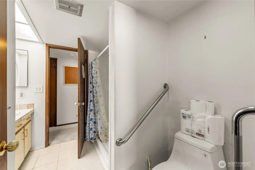 Property photo for 32416 29th Avenue Sw, Federal Way photo 19