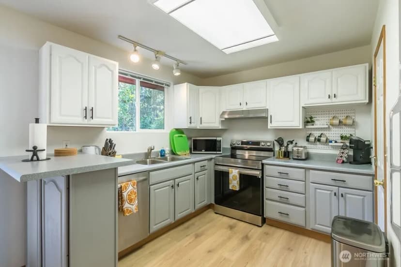 Property photo for 231 Paradise Drive #a, Ashford photo 12