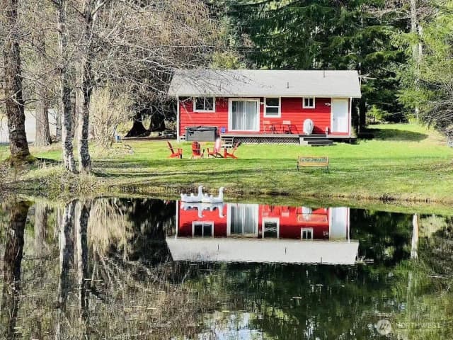 Property photo for 231 Paradise Drive #a, Ashford