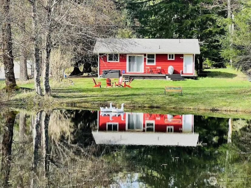 Property photo for 231 Paradise Drive #a, Ashford