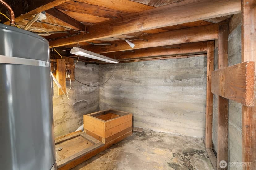 Property photo for 702 King Road, Winlock photo 22