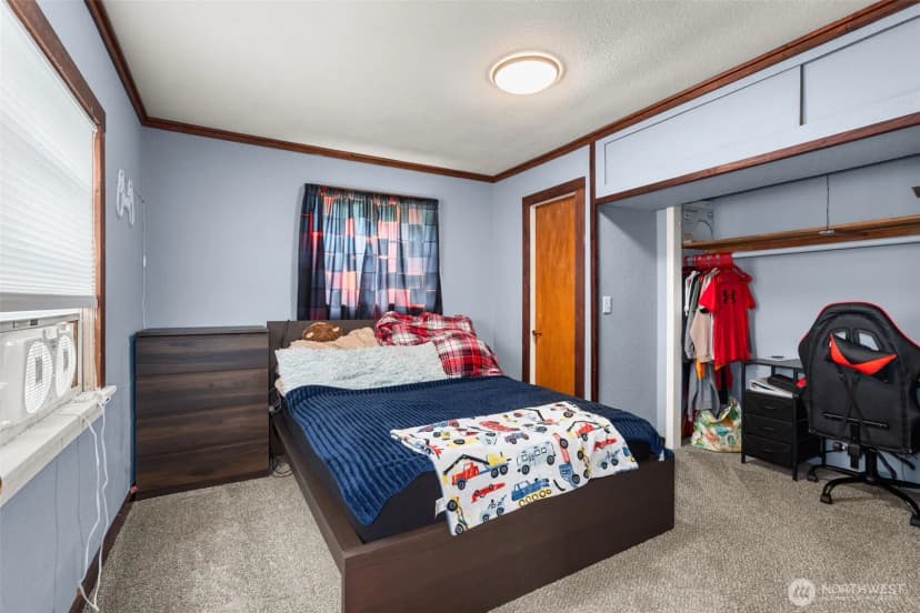 Property photo for 702 King Road, Winlock photo 14