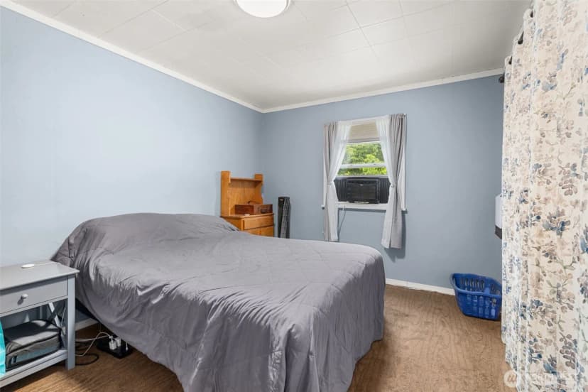 Property photo for 702 King Road, Winlock photo 9