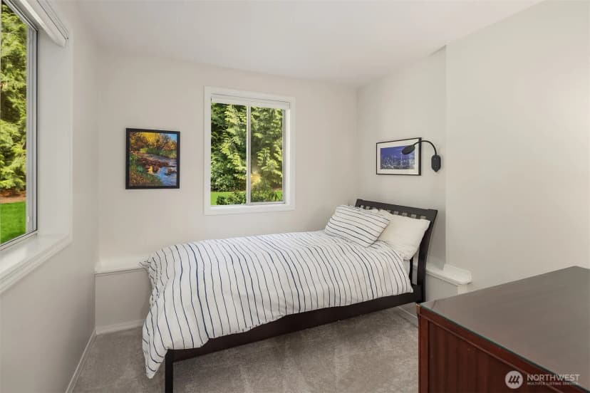 Property photo for 9244 215th Avenue Ne, Redmond photo 17