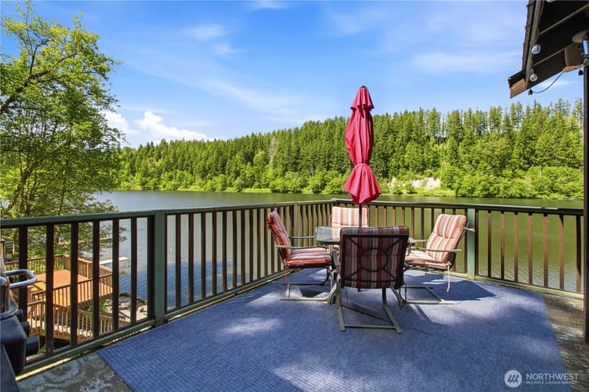 Property photo for 39420 Ski Park Road E, Eatonville photo 12