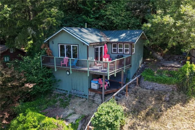 Property photo for 39420 Ski Park Road E, Eatonville