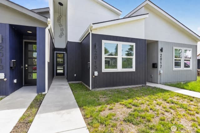 Property photo for 2015 W Nora Street Avenue, Spokane