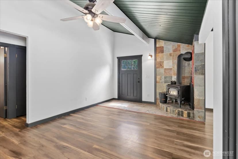 Property photo for 30722 223rd Avenue Ne, Arlington photo 9