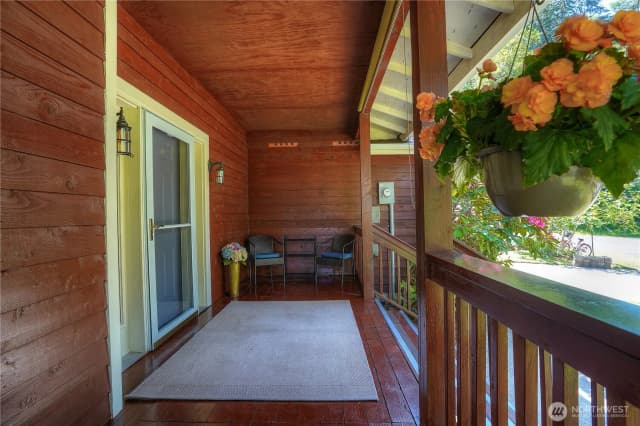 Property photo for 10717 Suncrest Drive, Anderson Island photo 3
