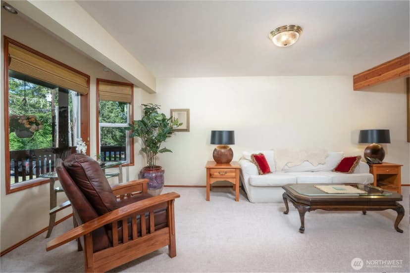 Property photo for 10717 Suncrest Drive, Anderson Island photo 5