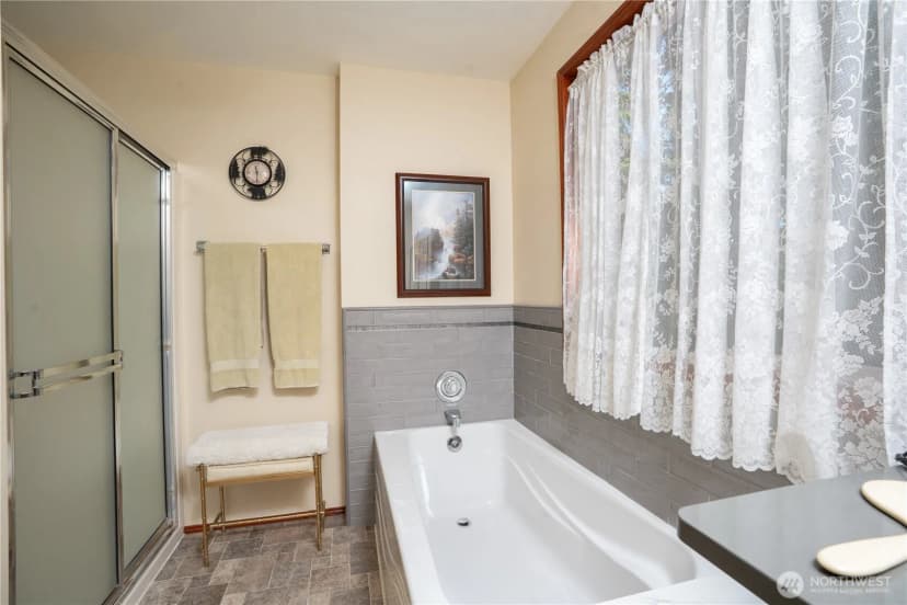 Property photo for 10717 Suncrest Drive, Anderson Island photo 15