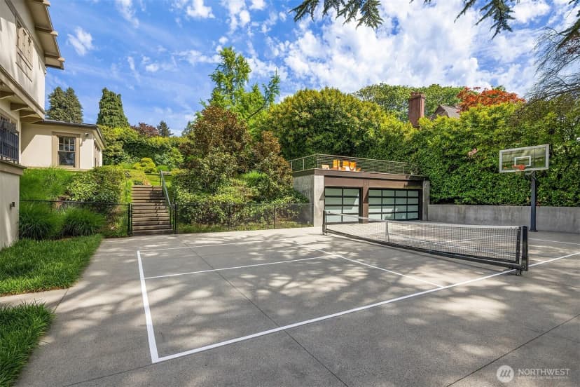 Property photo for 1642 Federal Avenue E, Seattle photo 35