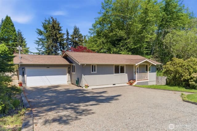 Property photo for 6784 Ne Whidbey Drive, Hansville photo 2